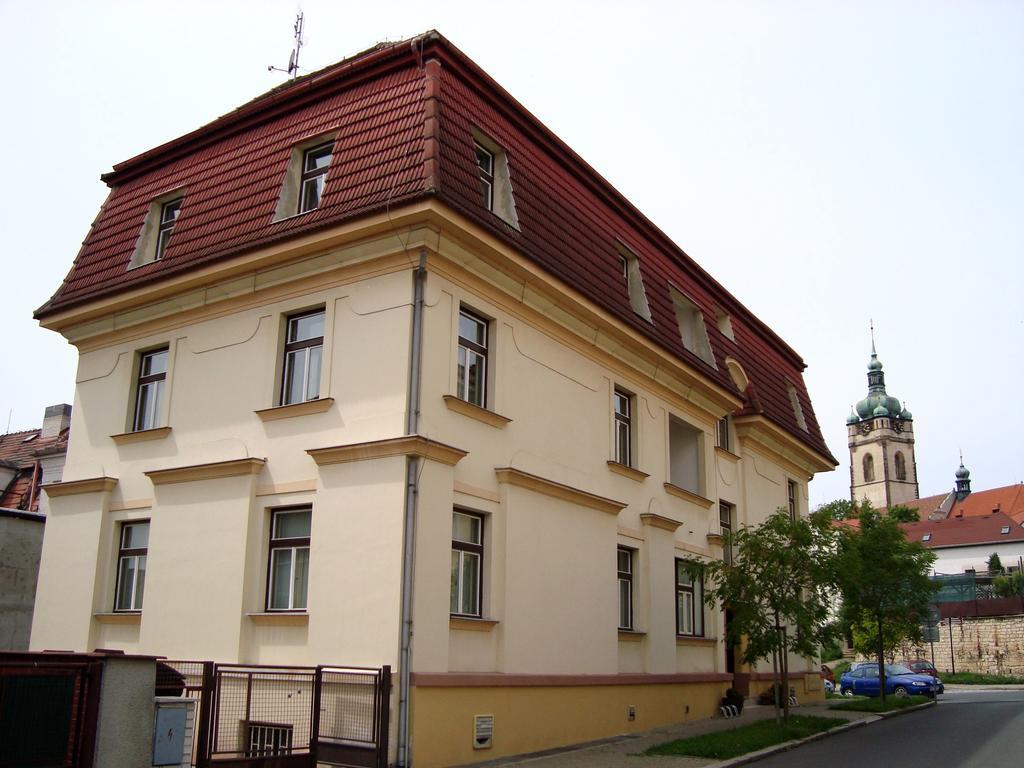 Hotel Jaro Мельник Экстерьер фото