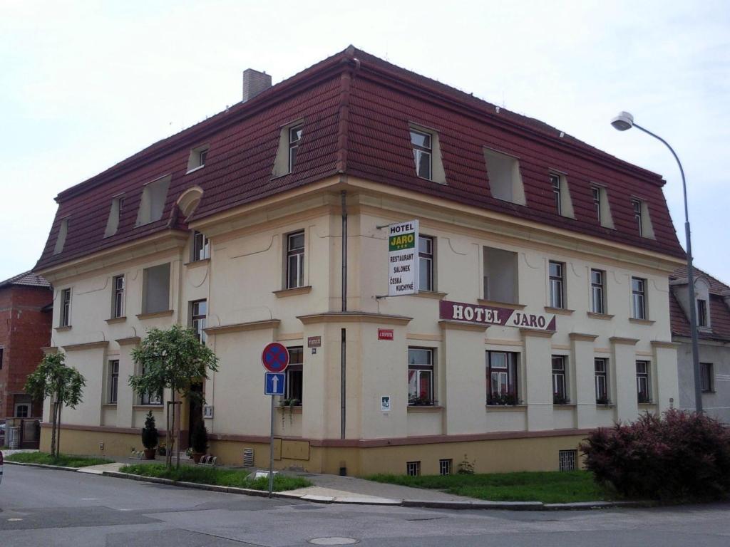 Hotel Jaro Мельник Экстерьер фото
